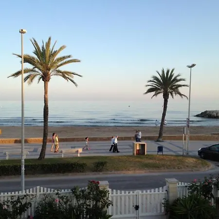 Apartamento Primera Linea De Mar, *